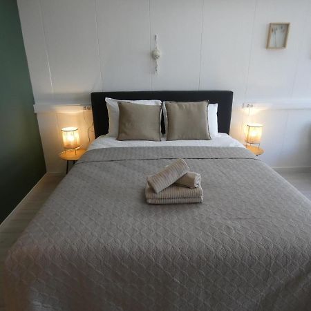B&B Badhuis 弗利辛恩 外观 照片