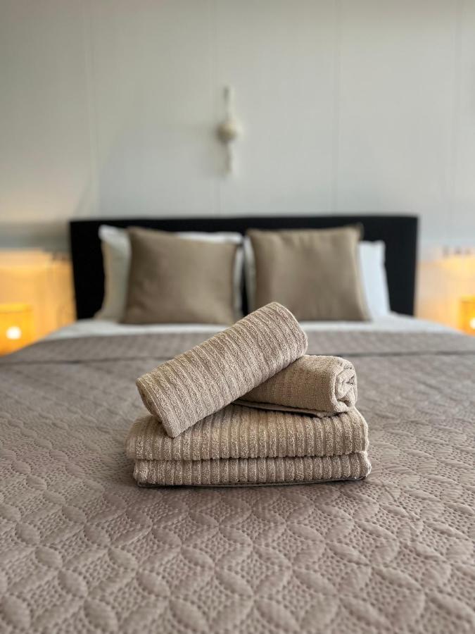 B&B Badhuis 弗利辛恩 外观 照片