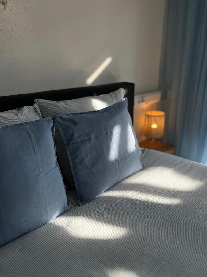 B&B Badhuis 弗利辛恩 外观 照片